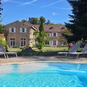 https://le-clos-ayanna.hotels-rhonealpes.com