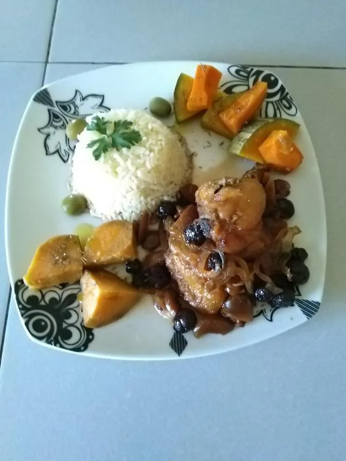 Alojamento de Acomodação e Pequeno-almoço Casa Alcindo Acomodação com café da manhã Portela