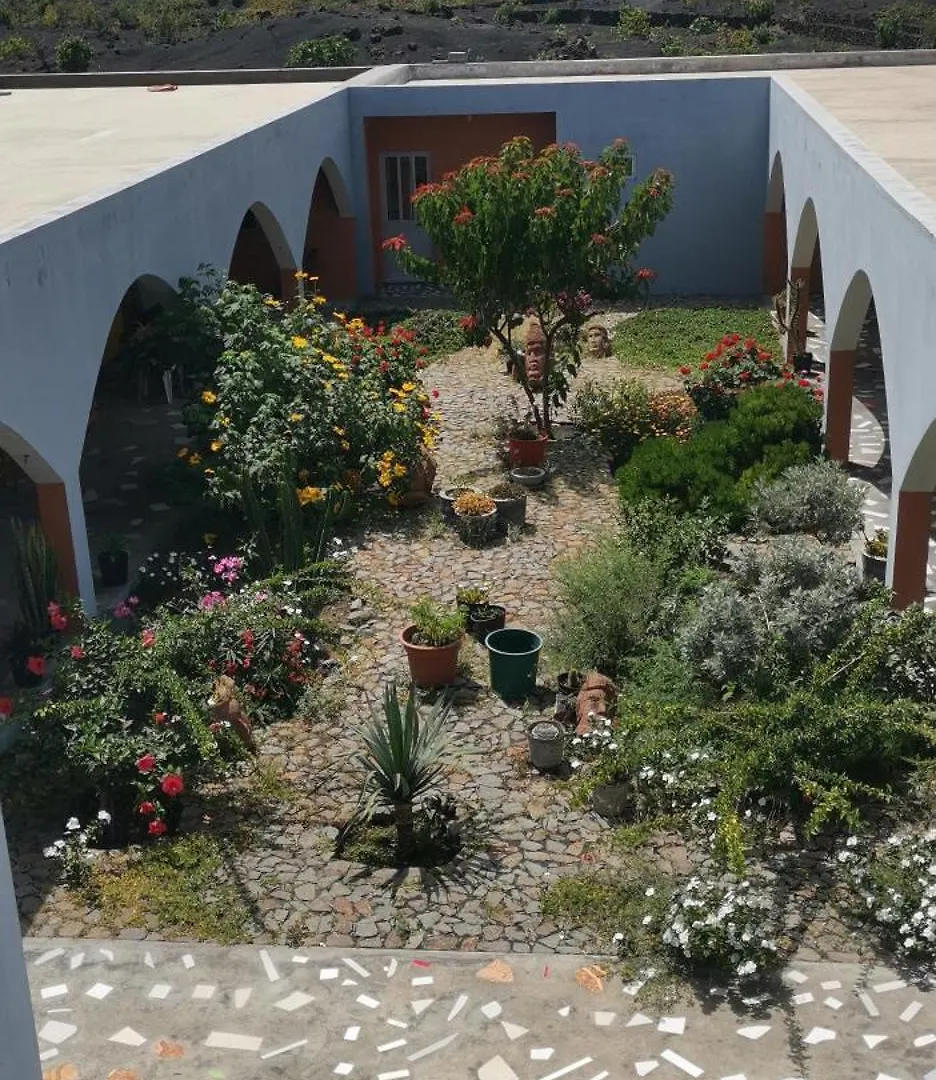 Casa Alcindo Acomodação com café da manhã Portela Cabo Verde